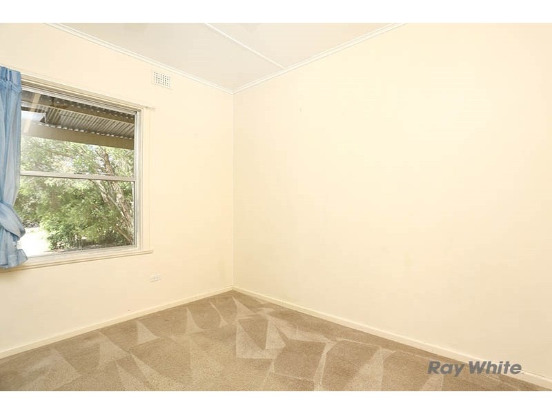 9 Pattullo Avenue, Clare SA 5453