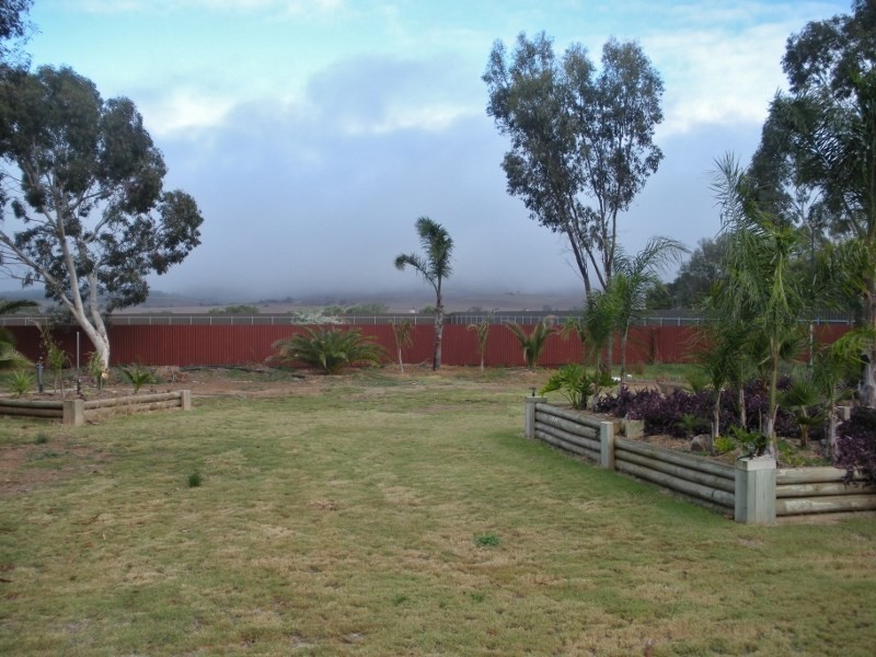 13 Cameron Street, Lochiel SA 5510