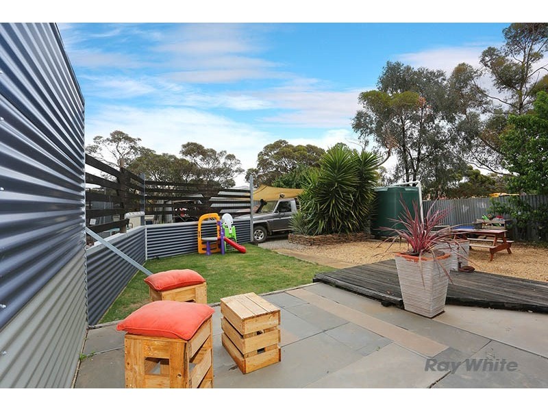 8 Smelts Road, Burra SA 5417