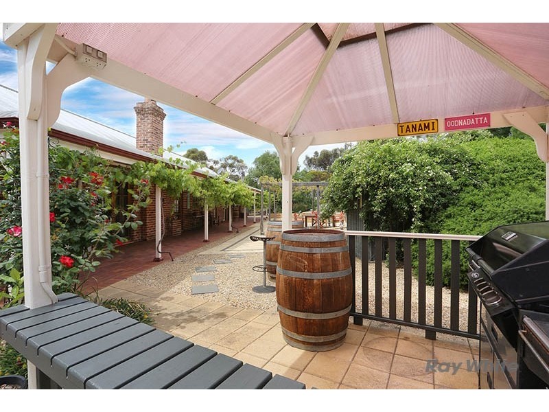 14 South Terrace, Leasingham SA 5452