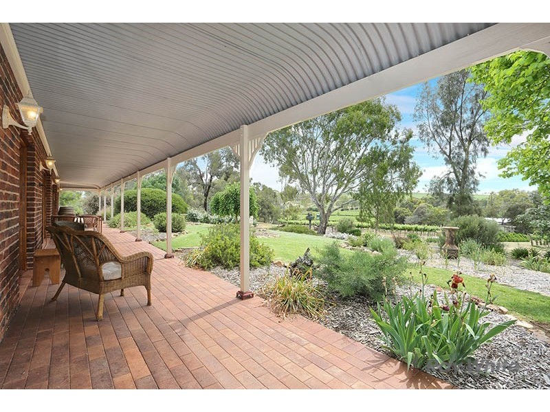 14 South Terrace, Leasingham SA 5452