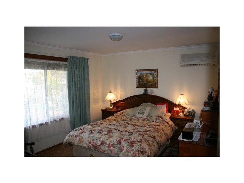 6 Paxton Terrace, Burra SA 5417