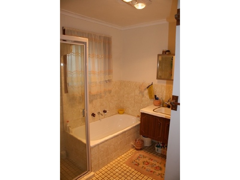 6 Paxton Terrace, Burra SA 5417