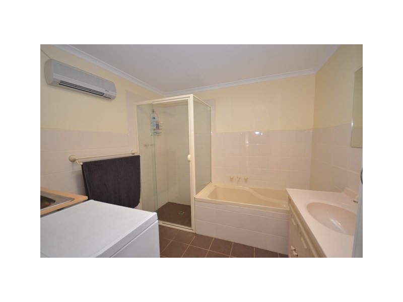 5 Commercial Road, Watervale SA 5452