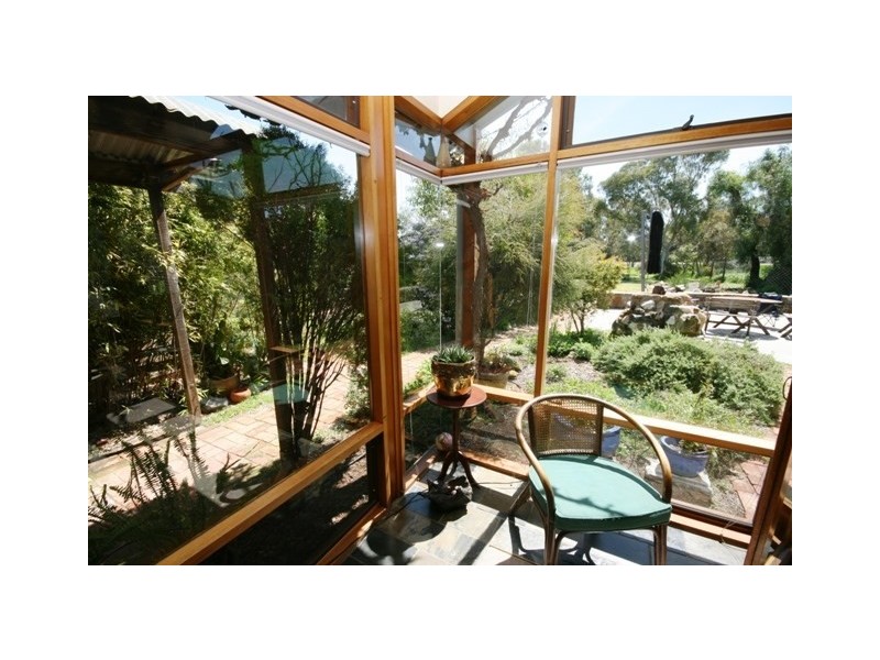 1 young Street, Burra SA 5417