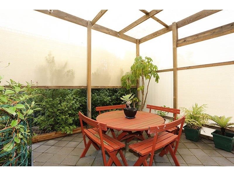 8 Hawk Road, Port Vincent SA 5581