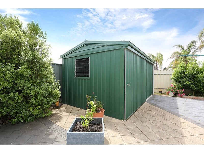 8 Hawk Road, Port Vincent SA 5581