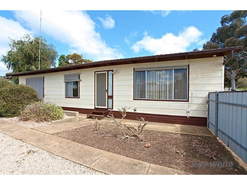 42A Essington Avenue, Clare SA 5453