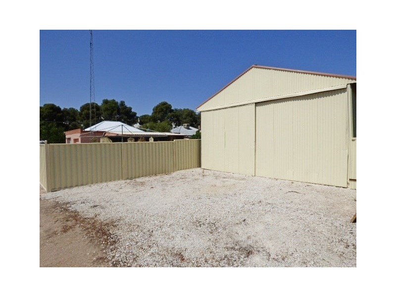 59 Railway West Terrace, Snowtown SA 5520