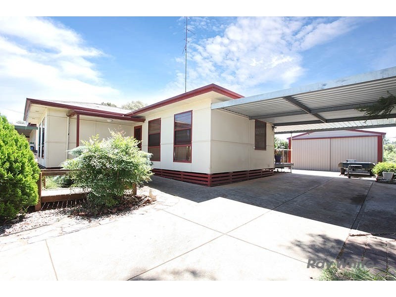 7 Kelly Street, Clare SA 5453