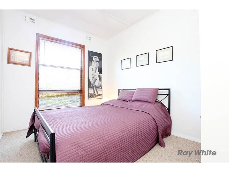 7 Kelly Street, Clare SA 5453