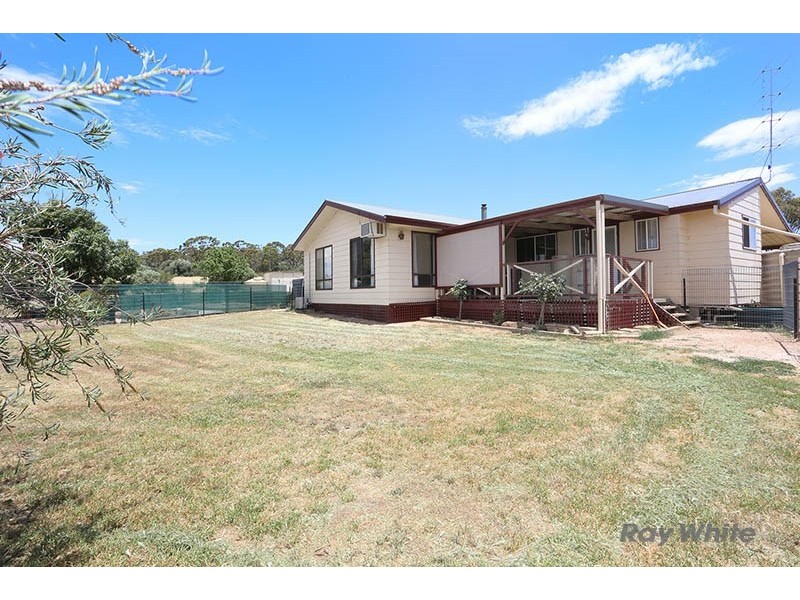 57 West Terrace, Leasingham SA 5452