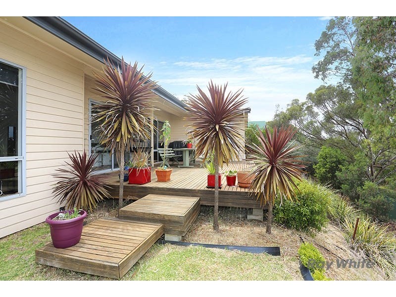 13 Michael Court, Clare SA 5453