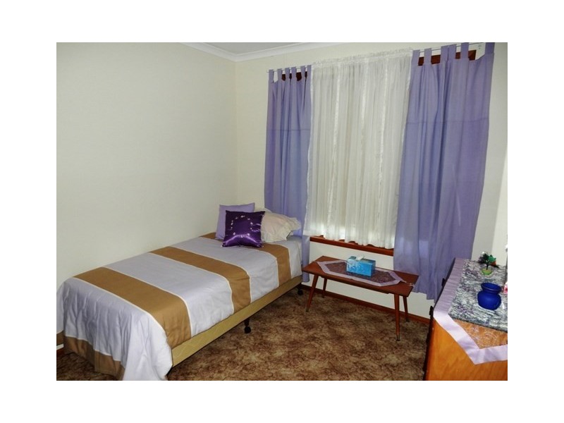 8 Yelta Street, Clinton SA 5570