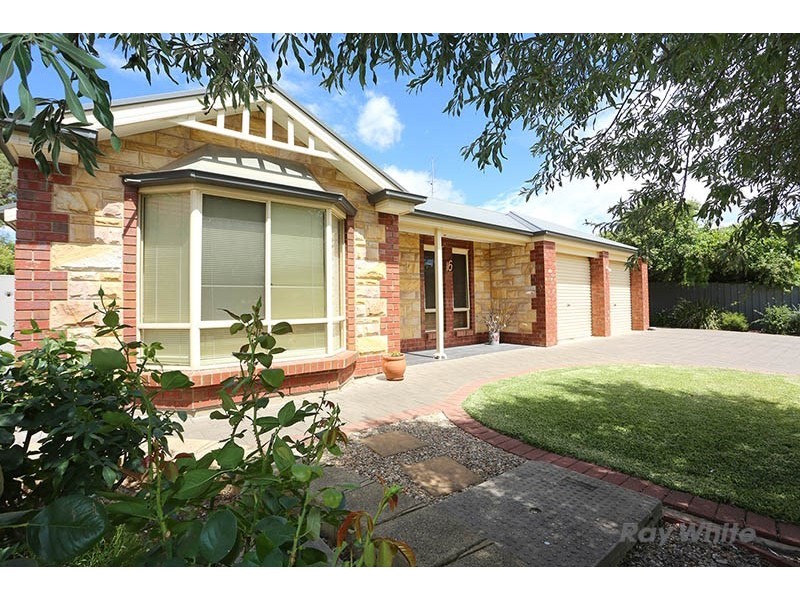 16 Jonathon Street, Clare SA 5453