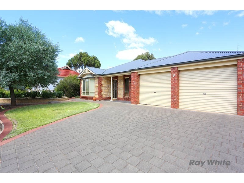 16 Jonathon Street, Clare SA 5453