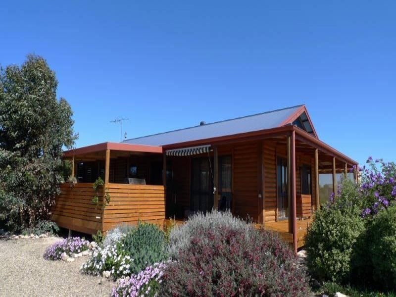 2 Falie Drive, Price SA 5570