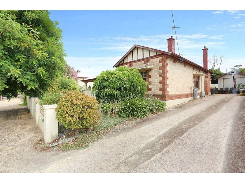 15 Samuel Street, Maitland SA 5573