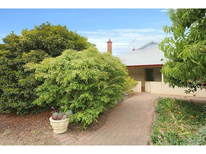 15 Samuel Street, Maitland SA 5573