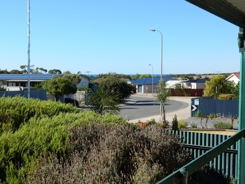 3 Douglas Court, Tiddy Widdy Beach SA 5571