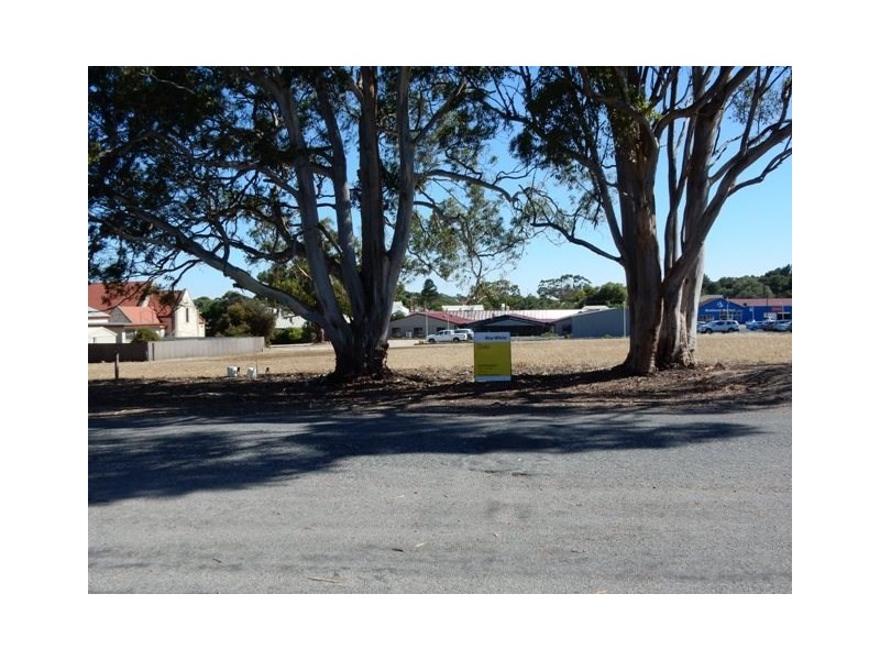 Lots 4,5 and 7 Alice Street, Maitland SA 5573