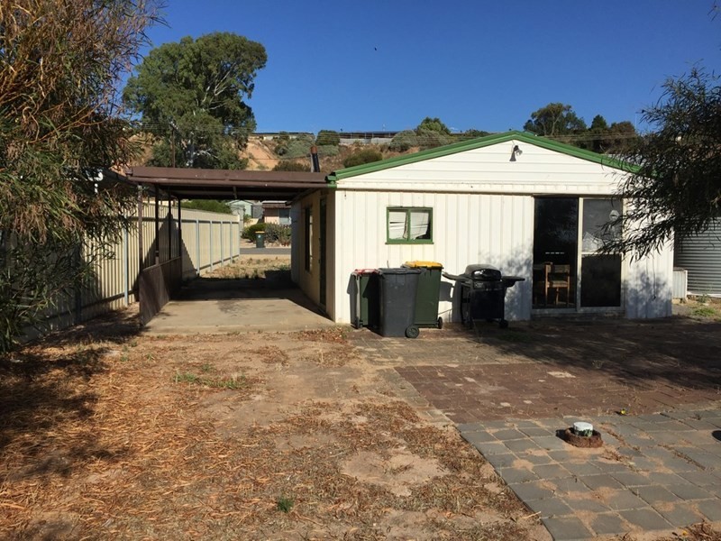 18 James Well Road, James Well SA 5571