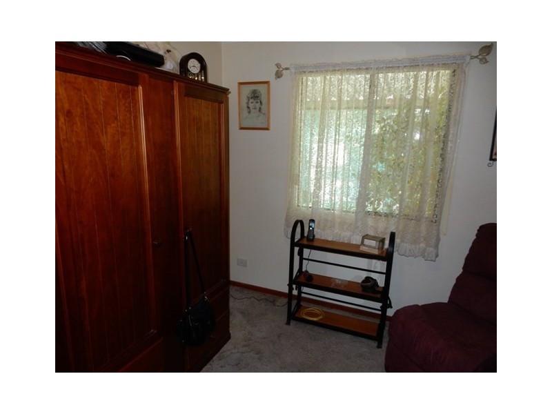 11 Clinton Road, Maitland SA 5573