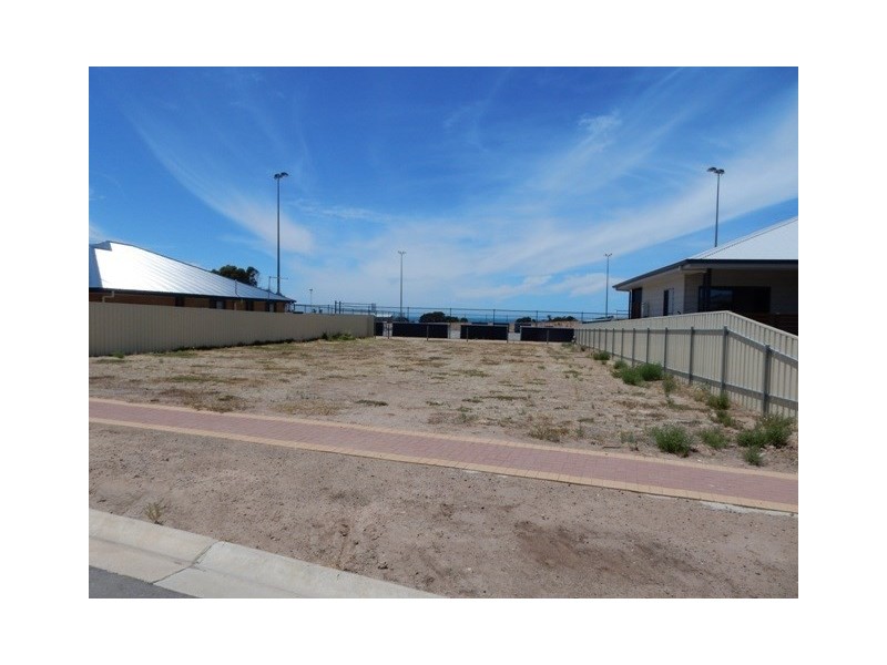 8 Blue Crab Court, Ardrossan SA 5571