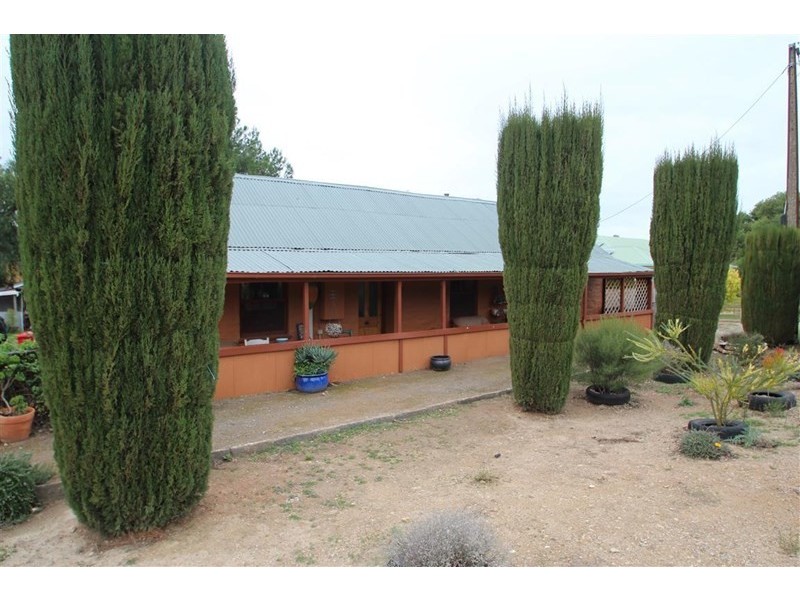 27 Queen Street, Burra SA 5417
