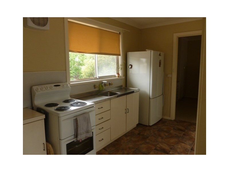 16 Kelly Street, Balaklava SA 5461