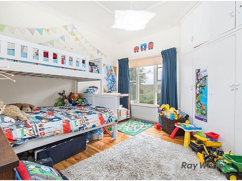 2 Beare Street, Clare SA 5453