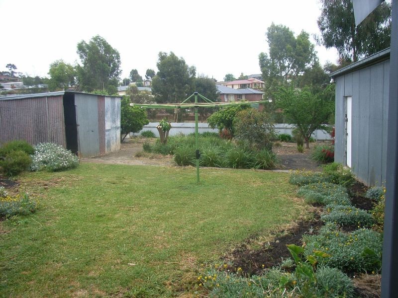 37 Essington Avenue, Clare SA 5453