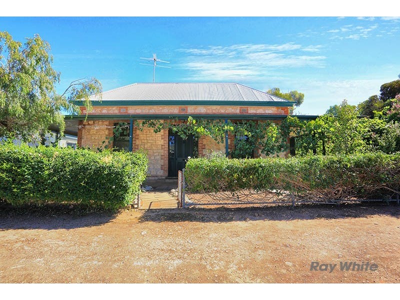 9 Harris Street, Balaklava SA 5461