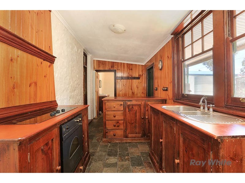 9 Harris Street, Balaklava SA 5461