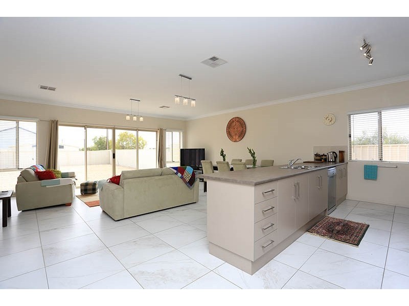 18 Blue Crab Court, Ardrossan SA 5571