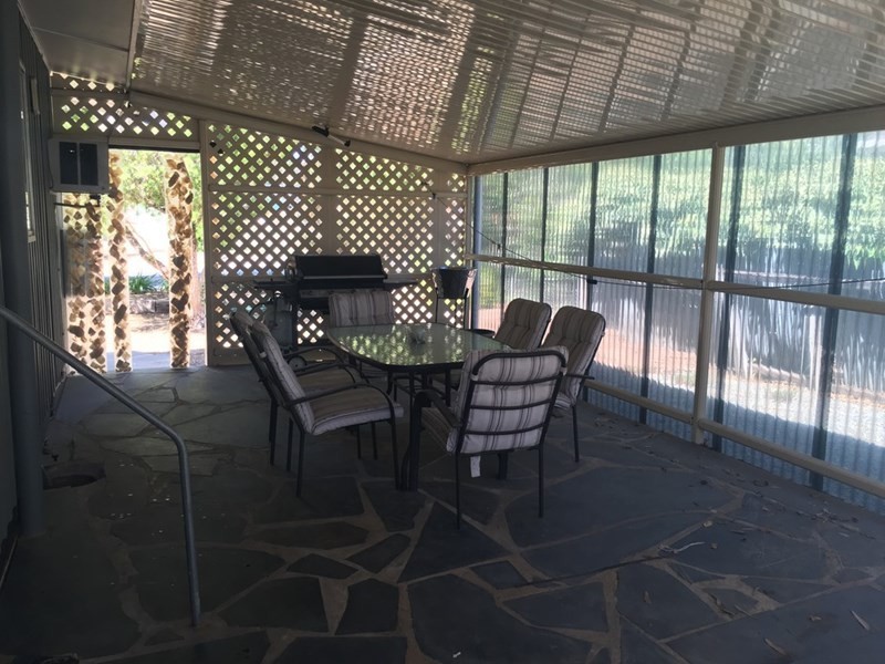 28 Guilford Street, Clare SA 5453