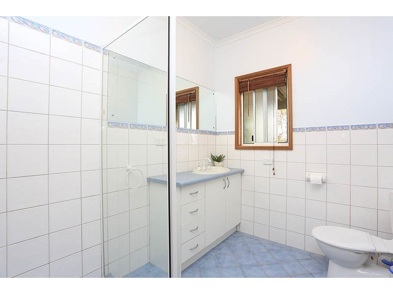 17 Esther Lane, Port Julia SA 5575