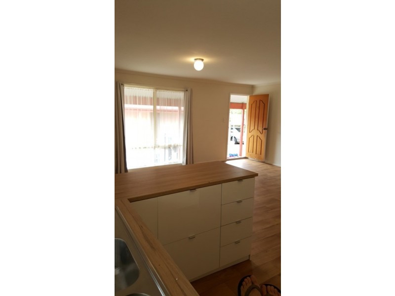 2/37 Agnes Street, Clare SA 5453