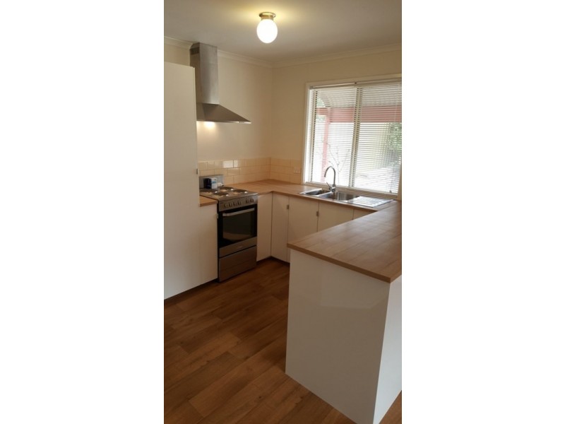 2/37 Agnes Street, Clare SA 5453