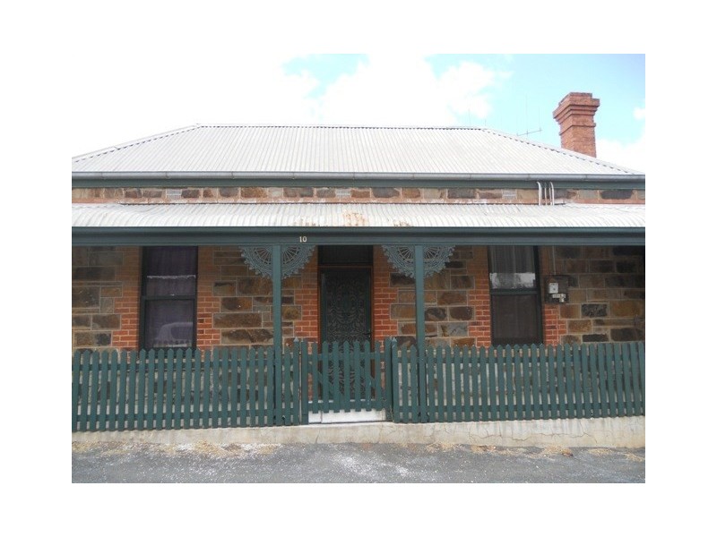 10 Paxton Terrace, Burra SA 5417