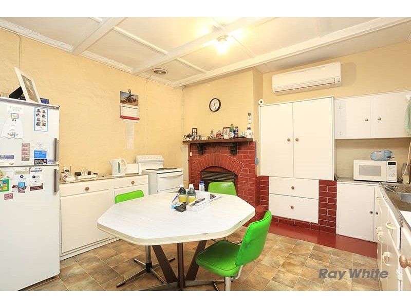 8345 Horrocks Highway, Clare SA 5453