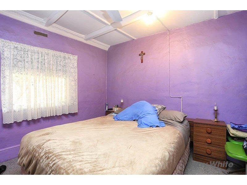 8345 Horrocks Highway, Clare SA 5453