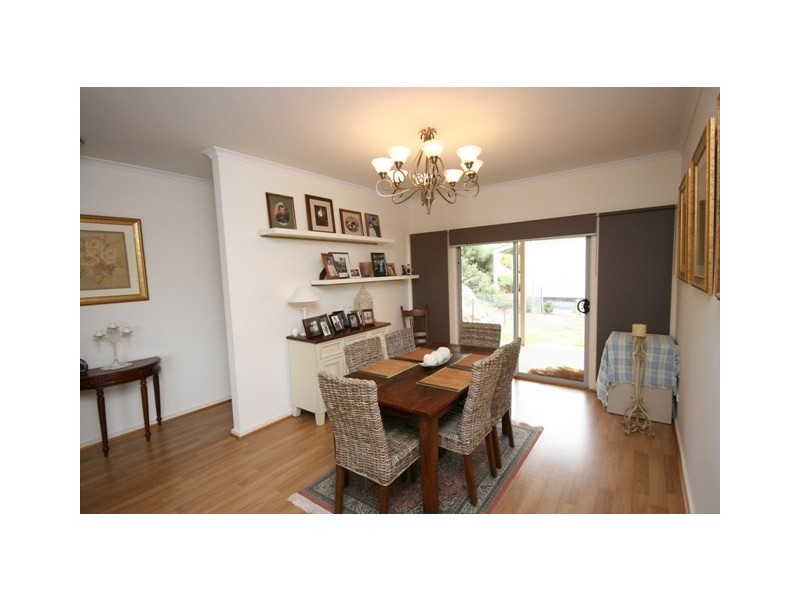 13 Michael Court, Clare SA 5453