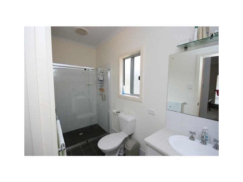 13 Michael Court, Clare SA 5453