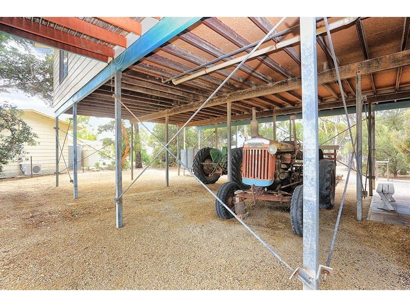 20 Cooper Street, Clinton SA 5570