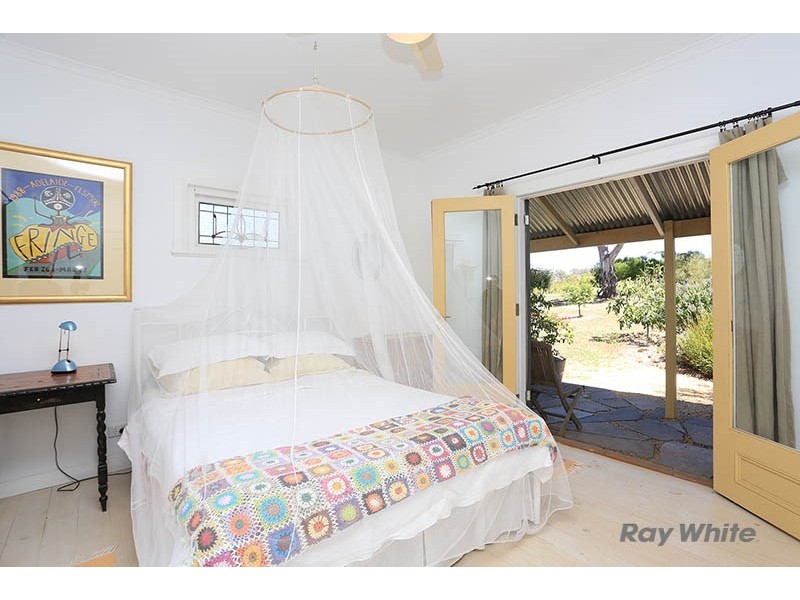 5 North Terrace, Watervale SA 5452