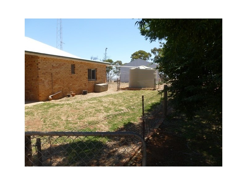 319 Harvey Highway, Hilltown SA 5455