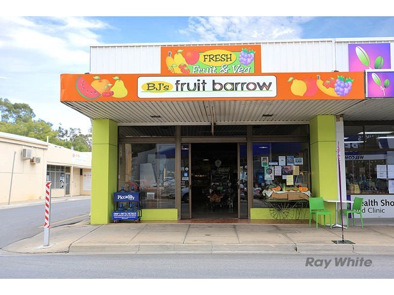 Main Nth Rd, BJ’s Fruit Barrow, Clare SA 5453