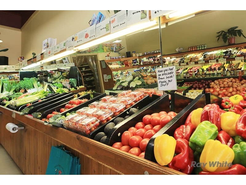 Main Nth Rd, BJ’s Fruit Barrow, Clare SA 5453