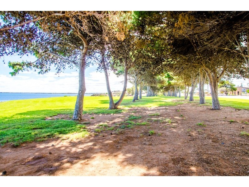 31 East Terrace, Ceduna SA 5690
